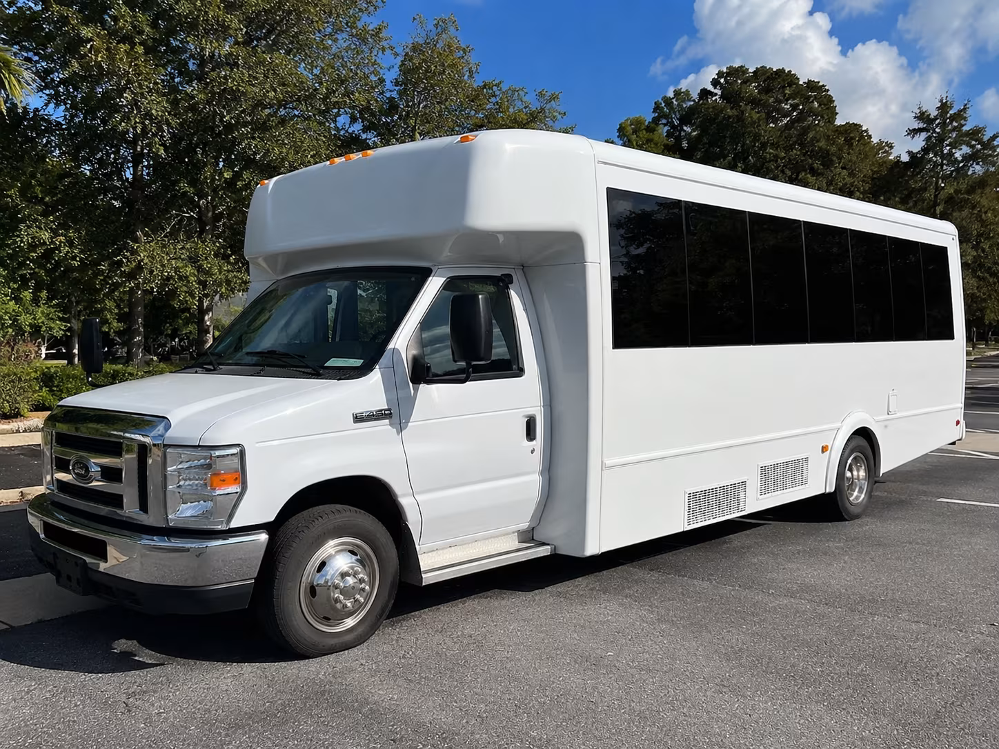 Salinas Birthday, Sweet 16, & Quinceañera Transportation party bus exterior