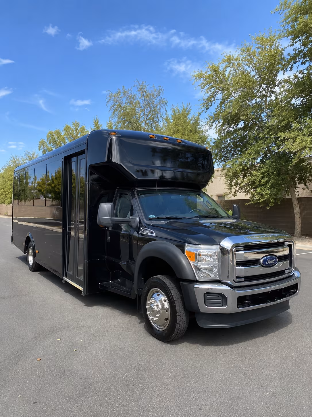 Salinas Concert & Music Festival Transportation party bus exterior