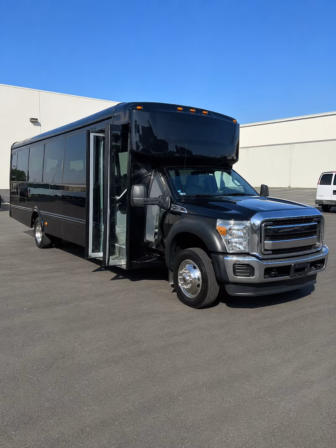 Salinas Concert & Music Festival Transportation party bus exterior