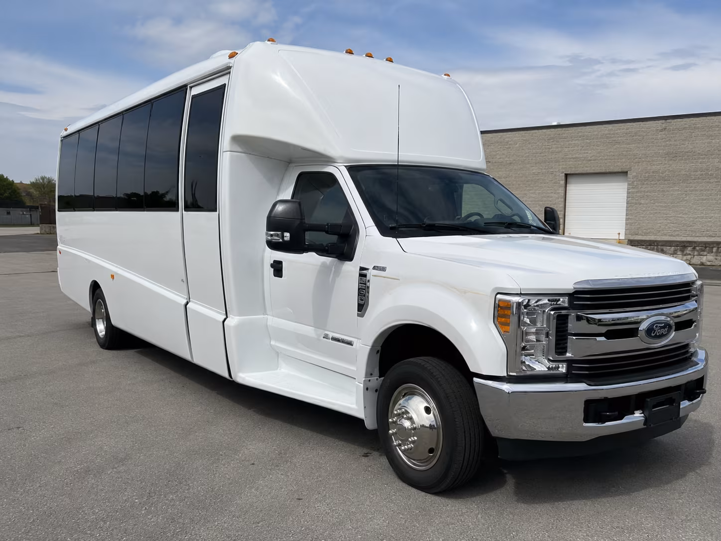 Salinas Corporate Transportation party bus exterior