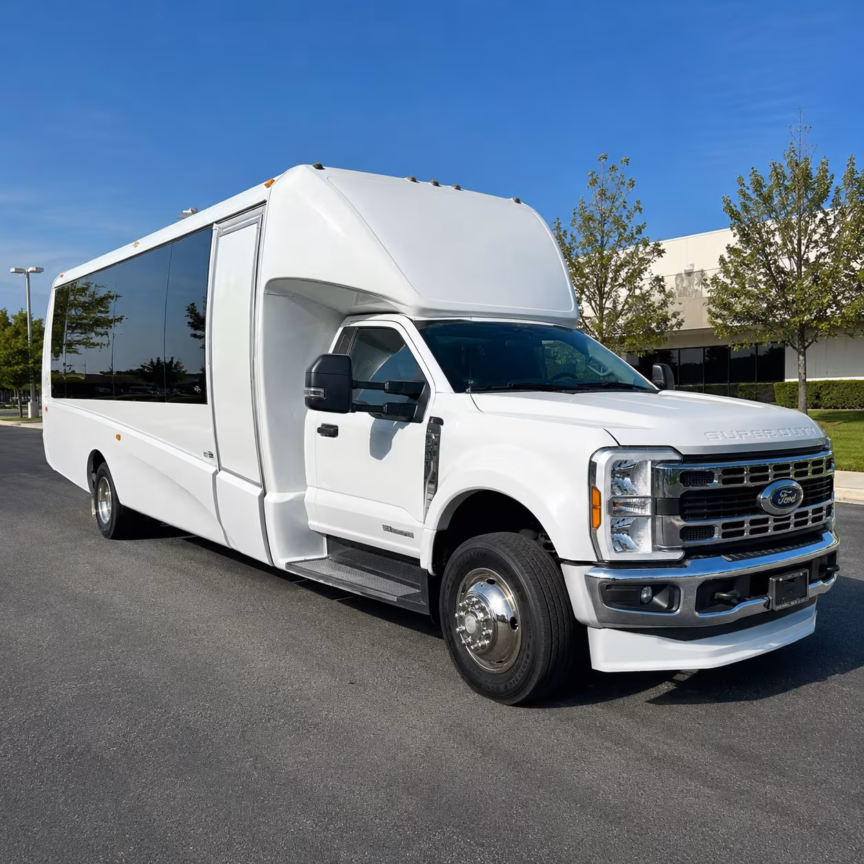 Salinas Corporate Transportation group transportation