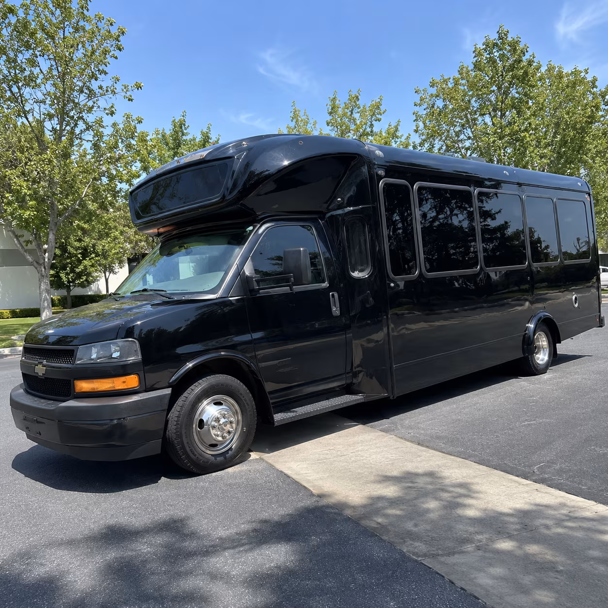 Watsonville Homecoming & Prom Party Bus Rentals
